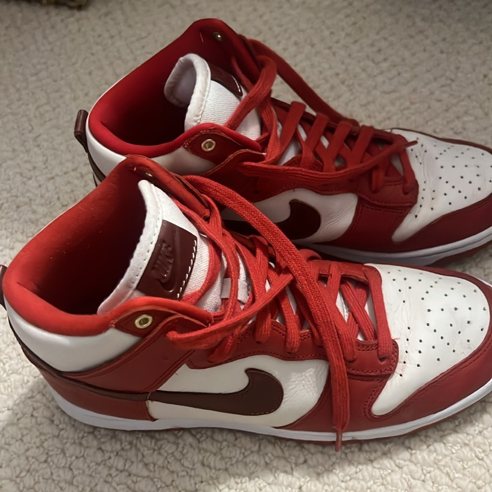 Nike Dunk - Picture 4 of 5